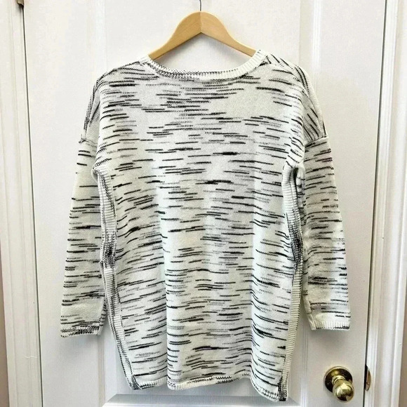 Ricki’s Tunic  Sweater Crew Neck High Low Split Hem Ivory Black Small - Picture 4 of 16